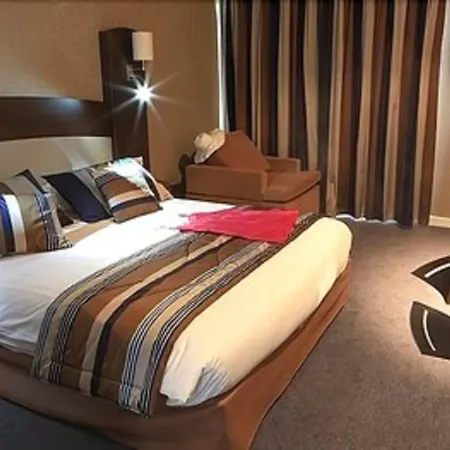 Hotel Logis Aloe Les Herbiers