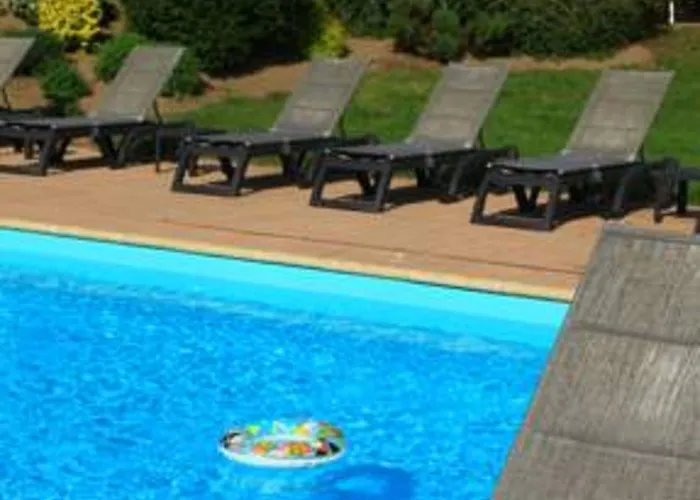 Hotel Logis Aloe Les Herbiers